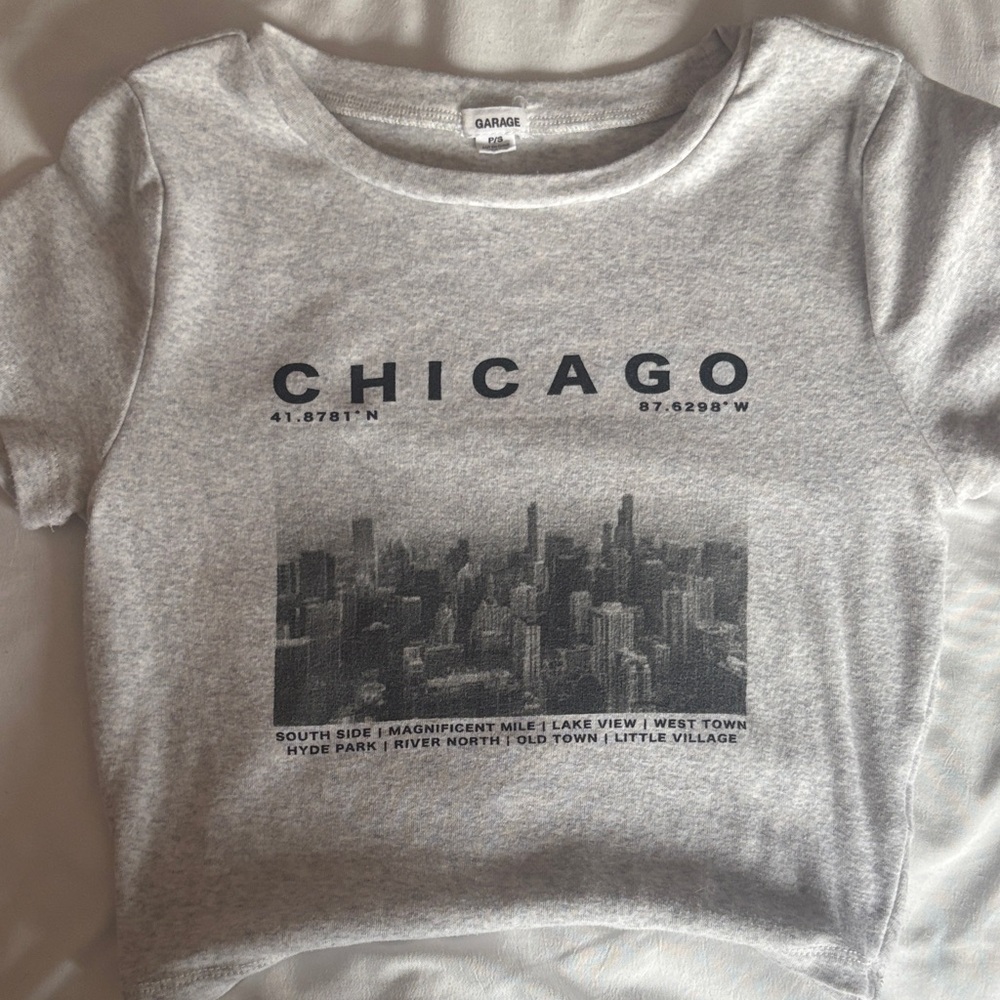 Garage Gray Chicago Skyline Graphic Tee